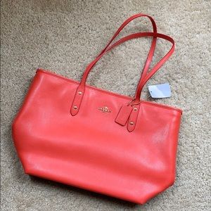 NWT Coach Tote